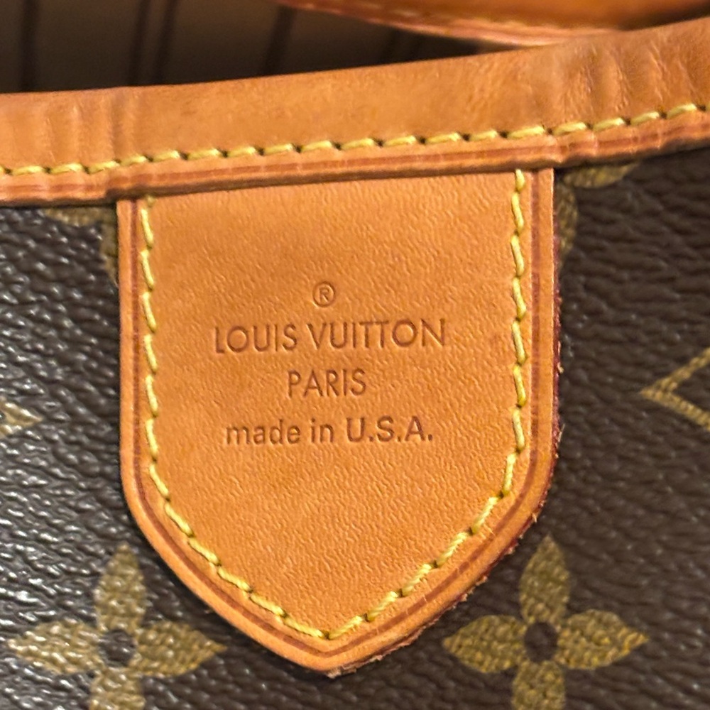 Louis Vuitton Monogram Tote in Brown and Tan Leather Trim - Picture 11 of 13